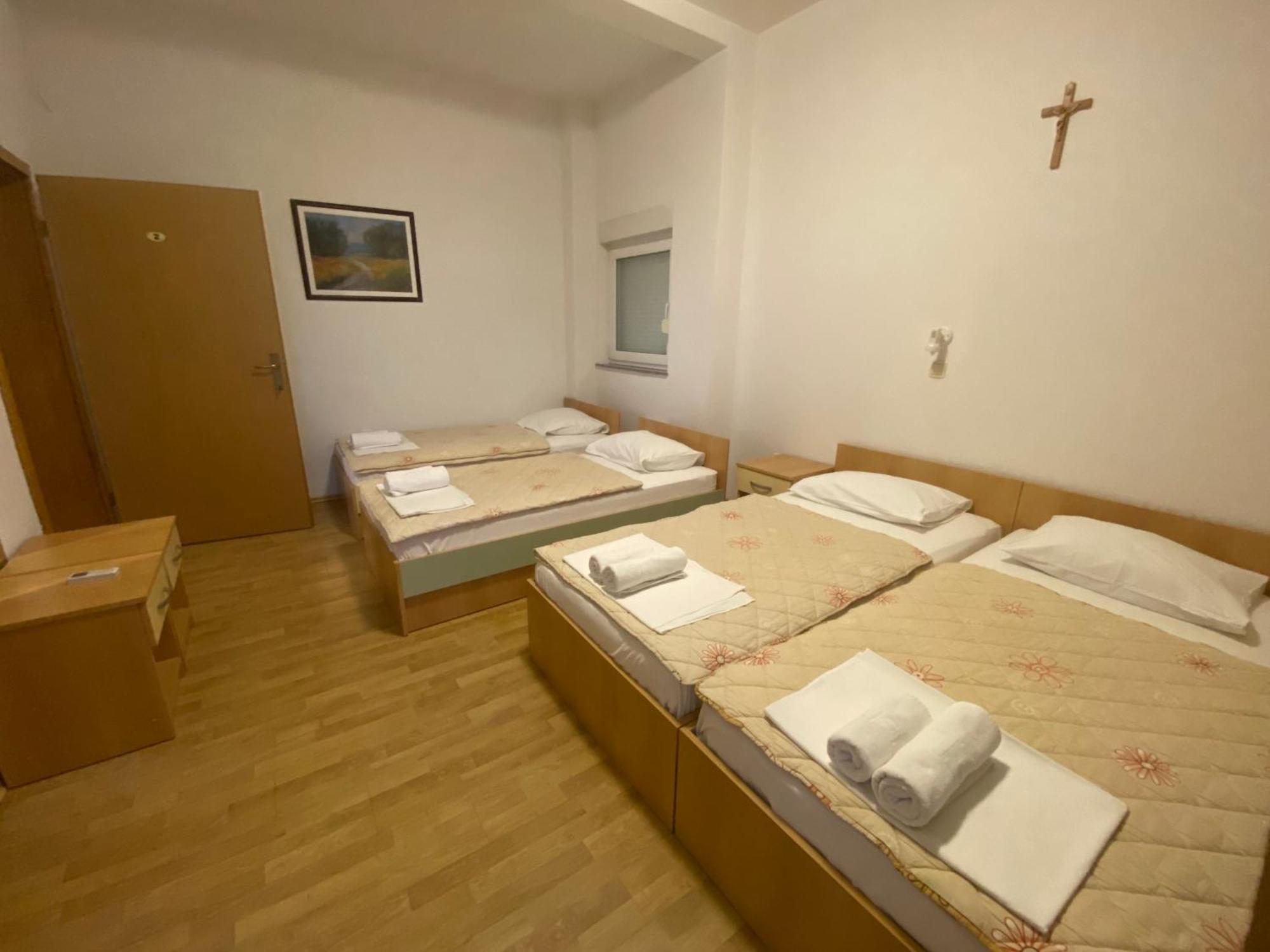 Guest House Regina Mundi Međugorje Dış mekan fotoğraf