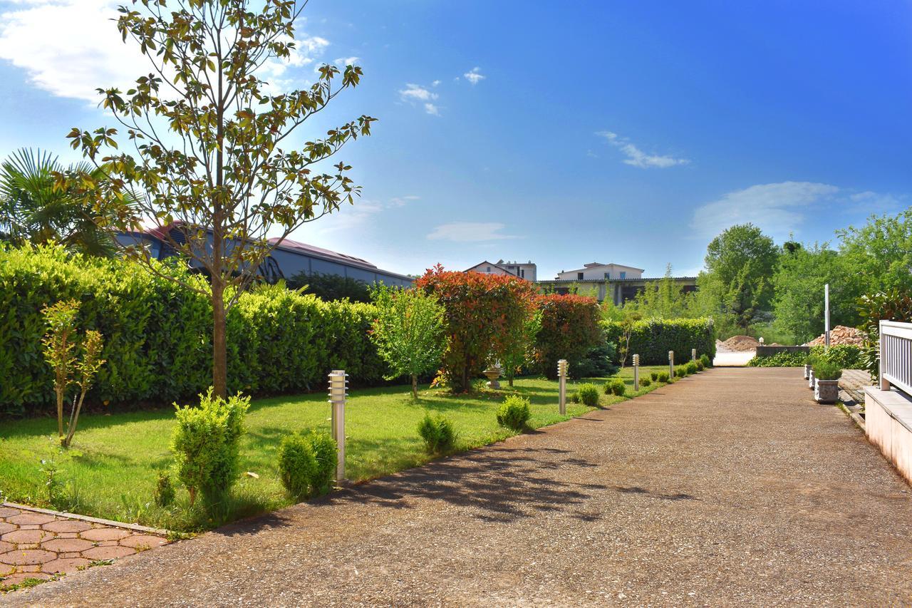 Guest House Regina Mundi Međugorje Dış mekan fotoğraf