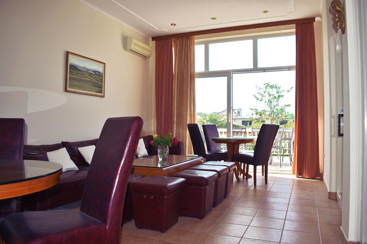 Guest House Regina Mundi Međugorje Dış mekan fotoğraf